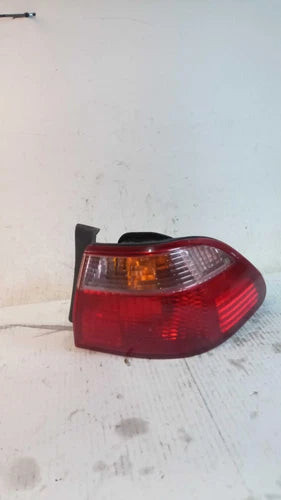 2000 Honda Accord Sdn Quarter Panel Mounted Used OEM Right Tail Light Assembly used OEM tail light assembly