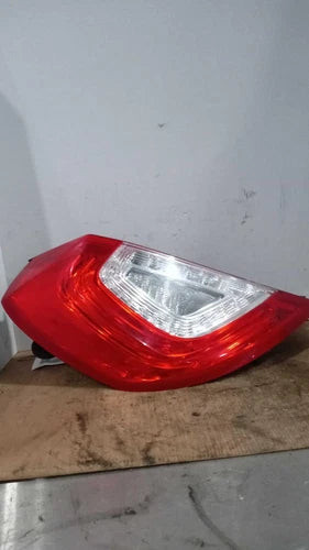 2015 Lincoln Mks Left Used OEM Left Tail Light Assembly used OEM tail light assembly