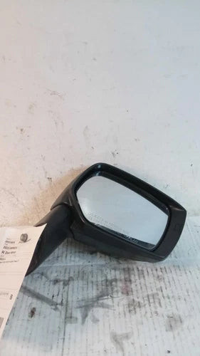 2015 Subaru Impreza 2.0L Heated Right Used OEM Right Door Mirror used OEM door mirror