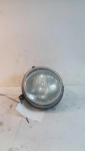 2006 Jeep Liberty Right Used OEM Right Headlight Assembly used OEM headlight assembly