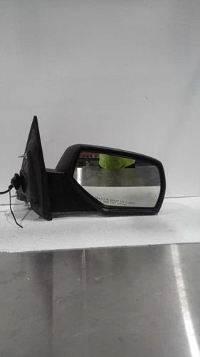 2016 GMC Sierra 1500 Pickup Power W/O Turn Signals Used OEM Right Door Mirror used OEM door mirror
