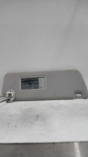 2020 Toyota 4 Runner Illuminated Right Used OEM Right Sun Visor used OEM sun visor