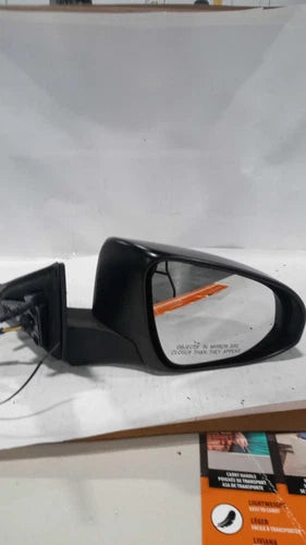 2016 Toyota Camry Power Heated W/O Blind Spot Alert Used OEM Right Door Mirror used OEM door mirror