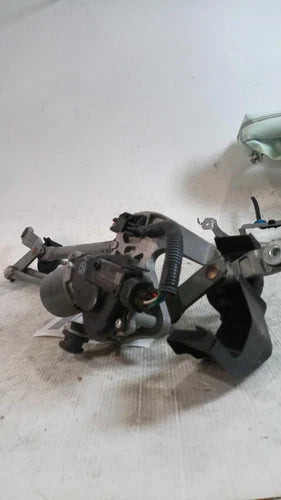 2016 Toyota RAV4 Gasoline Used OEM Windshield Wiper Motor used OEM wiper motor