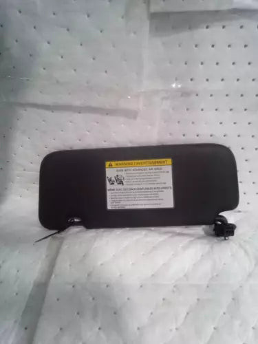 2021 Kia Forte W/O Sunroof W/Vanity Mirror Right Grad Used OEM Right Sun Visor used OEM sun visor