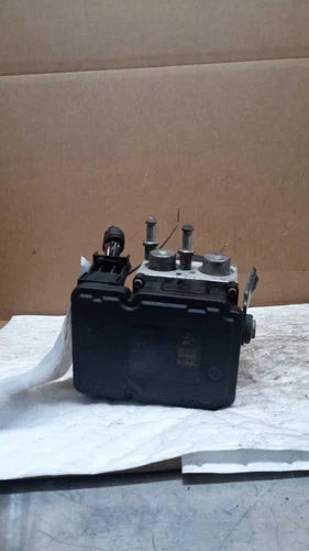 2013 Chevrolet Equinox ABS Pump Motor Blue Used OEM ABS Pumps & Modules used OEM ABS pump and module assembly