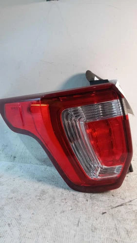 2016 Ford Explorer W/O Police Package Clear Used OEM Left Tail Light Assembly used OEM tail light assembly
