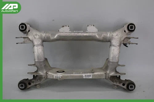 ✅ 2005 BMW E60 545i Rear Suspension Subframe Crossmember Assembly 6759609 OEM used OEM rear subframe and crossmember