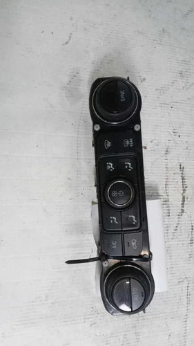 2015 GMC Sierra 2500 Pickup Dual Zone AC Opt CJ2 Used OEM A/C Selector Switch used OEM A/C climate control module