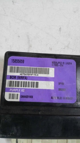 2006 Pontiac Torrent Body Control BCM Center Dash Used OEM Body Control Module used OEM body control module