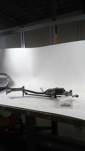 2015 Mercedes-Benz Gla-Class Wiper Motor White 1768200040 Used OEM Wiper Motors used OEM wiper motor