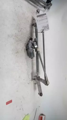 2019 Chevrolet Traverse Used OEM Windshield Wiper Motor used OEM wiper motor