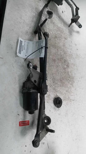 2016 Mercedes-Benz Gla-Class Wiper Motor White 97000 Miles Used OEM Wiper Motors used OEM wiper motor