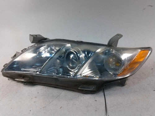 2009 Toyota Camry VIN E 5TH Digit L. North Am Used OEM Left Headlight Assembly used OEM headlight assembly