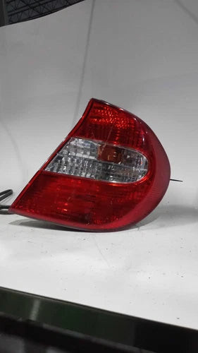 2004 Toyota Camry Left Used OEM Left Tail Light Assembly used OEM tail light assembly
