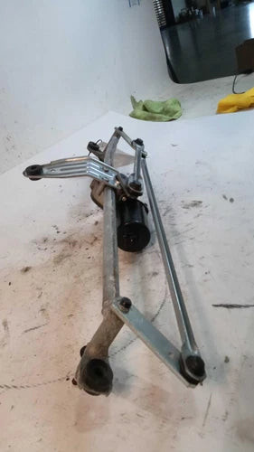 2021 Volkswagen Atlas Used OEM Windshield Wiper Motor used OEM wiper motor