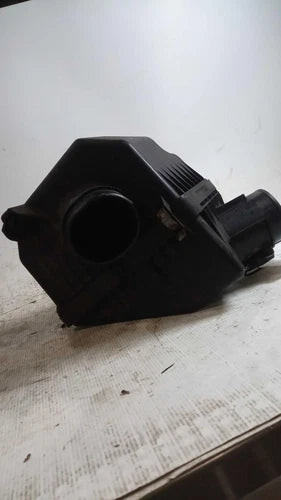 2008 Honda Element Air Filter 2.4L Engine Used OEM Other Used Auto Parts used OEM used auto part