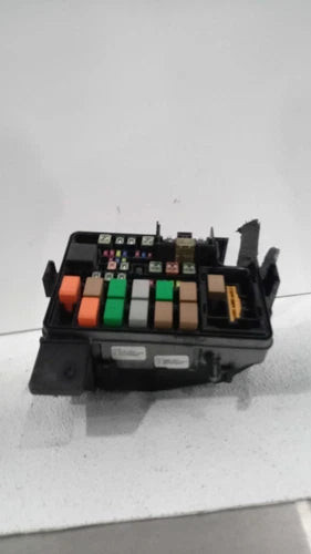 2019 Hyundai Accent AT Used OEM Fuse Box Engine used OEM engine fuse box