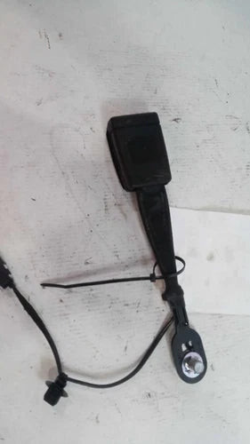 2023 Buick Envision Passenger Buckle Fron Used OEM Front Right Seat Belt Front used OEM seat belt