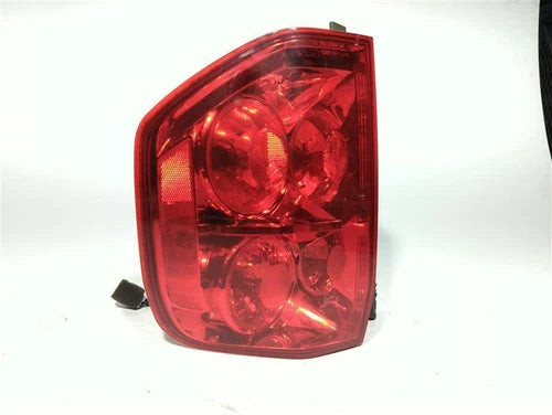 2005 Honda Pilot Right SUV Used OEM Tail Lights used OEM tail light assembly