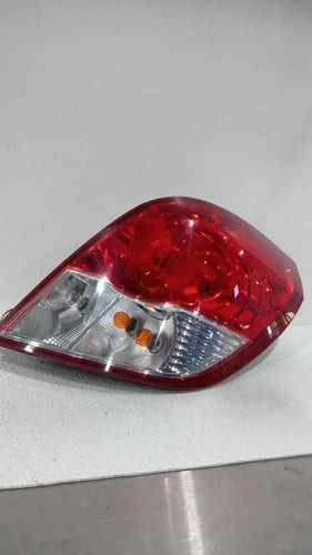 2008 Saturn Vue Right Used OEM Right Tail Light Assembly used OEM tail light assembly