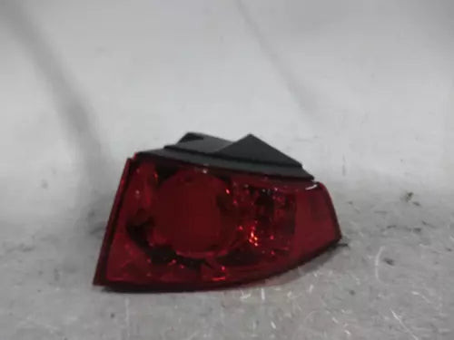 2007 Acura Rdx Gate Mounted Right Used OEM Right Tail Light Assembly used OEM tail light assembly
