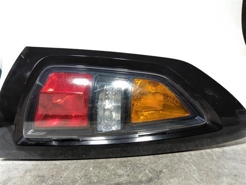 2011 Kia Soul Red Lower-Amber Upper Left Gra Used OEM Left Tail Light Assembly used OEM tail light assembly
