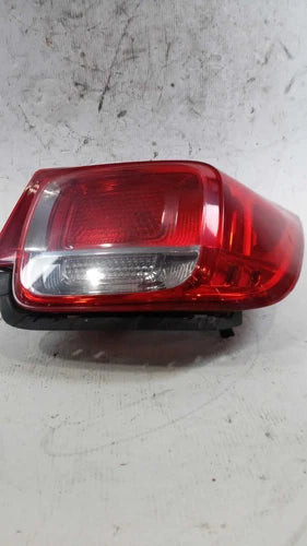 2013 Chevrolet Malibu Eco Lid Mounted R. Ri Used OEM Right Tail Light Assembly used OEM tail light assembly