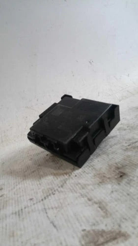 2017 Chevrolet Malibu Body Control BCM LH Dash Gr Used OEM Body Control Module used OEM body control module