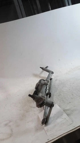 2017 Chevrolet Traverse Used OEM Windshield Wiper Motor used OEM wiper motor