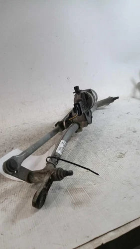 2017 GMC Acadia Used OEM Windshield Wiper Motor used OEM wiper motor
