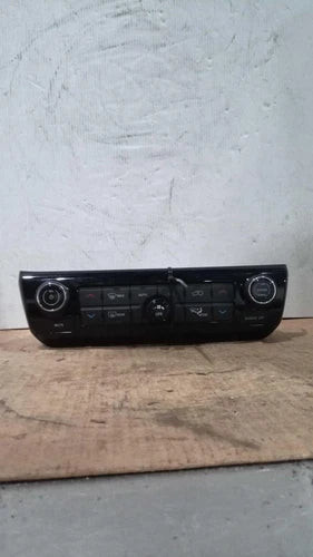 2024 Jeep Compass W/Dual Zone Control Used OEM A/C Selector Switch used OEM A/C climate control module