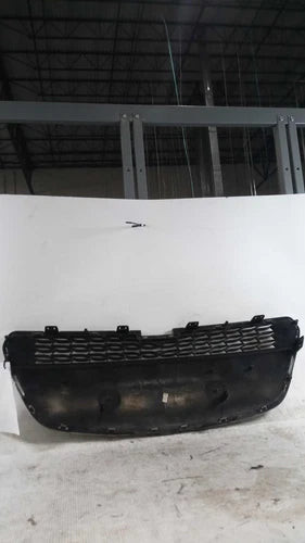 2015 Chevrolet Spark Center W/O Fog Lamps Front Center G Used OEM Front Grille used OEM grille