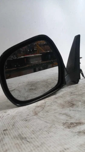 2004 Toyota 4 Runner Power W/O Heated Left Used OEM Left Door Mirror used OEM door mirror