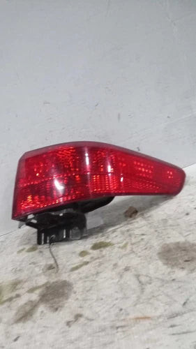 2005 Honda Accord Sdn Quarter Panel Mounted Used OEM Right Tail Light Assembly used OEM tail light assembly