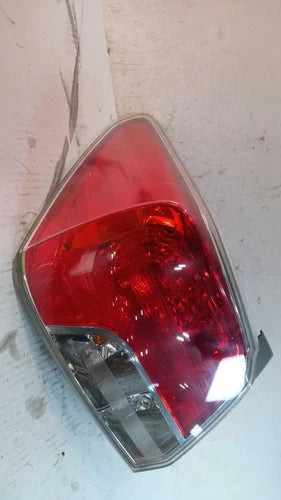 2015 Subaru Impreza 2.0L Sdn Right Used OEM Right Tail Light Assembly used OEM tail light assembly
