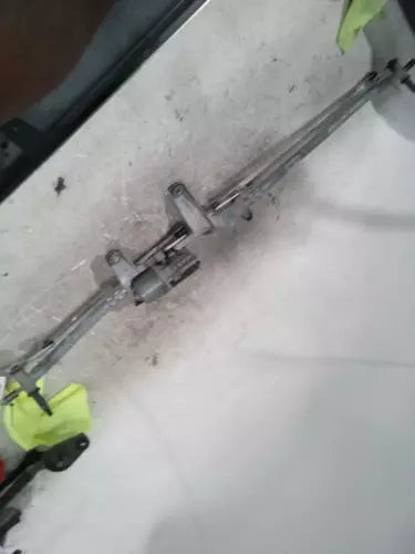 2019 Ford Ecosport Used OEM Windshield Wiper Motor used OEM wiper motor