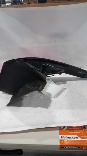 2019 Ford Escape Quarter Panel Mounted Brigh Used OEM Left Tail Light Assembly used OEM tail light assembly