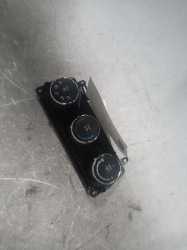 2021 RAM Promaster 2500 Van W/AC W/O Rear Defrost Used OEM A/C Selector Switch used OEM A/C climate control module