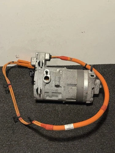 2018 - 2020 AUDI Q5 AC AIR CONDITIONING COMPRESSOR & CLUTCH OEM