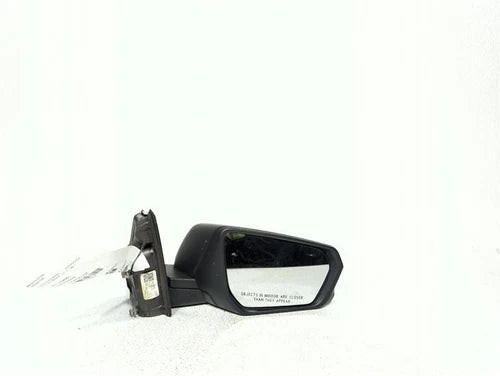 2018 Chevrolet Equinox W/O Blind Spot Alert Black T Used OEM Right Door Mirror used OEM door mirror