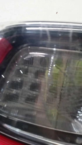 2019 Jeep Cherokee Quarter Panel Mounted LED Used OEM Left Tail Light Assembly used OEM tail light assembly