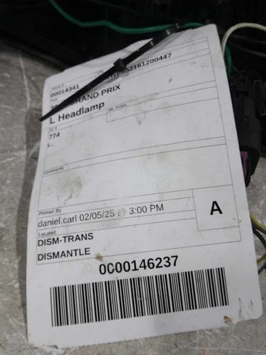 2006 Pontiac Grand Prix Left Used OEM Left Headlight Assembly used OEM headlight assembly