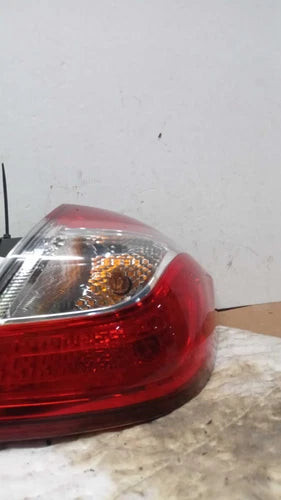 2017 Chevrolet Cruze R White Salvage Used OEM Tail Lights used OEM tail light assembly