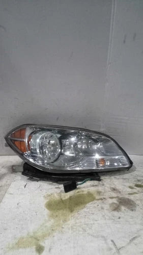2012 Chevrolet Malibu Right Used OEM Right Headlight Assembly used OEM headlight assembly