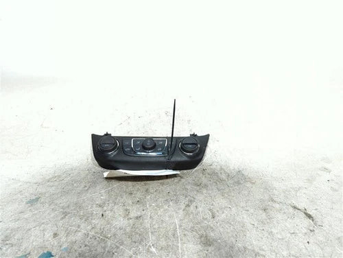 2014 Chevrolet Impala Used OEM A/C Selector Switch used OEM A/C climate control module
