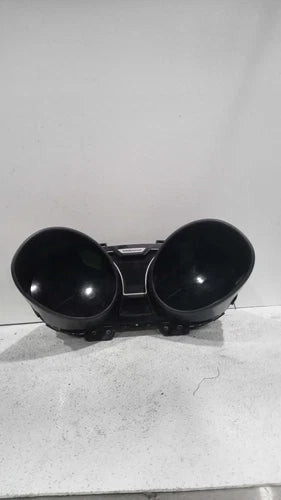 2014 Hyundai Veloster Cluster MPH US Market W/Super Used OEM Speedometer Gauge used OEM instrument cluster