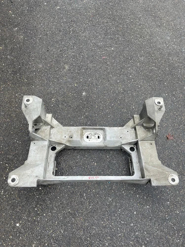 99 - 04 C5 CORVETTE REAR SUBFRAME OEM #35 used OEM rear subframe and crossmember