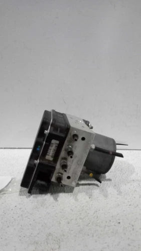 2008 Infiniti M35 AWD W Used OEM ABS Pump and Motor Assembly used OEM ABS pump and module assembly