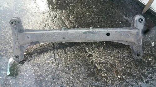 1997-2004 Toyota Camry Rear Engine Cradle/Rear Crossmember Oem Used used OEM rear subframe and crossmember